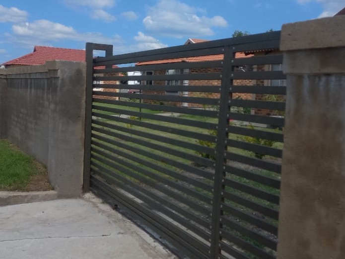 3 Bedroom Property for Sale in Seraleng North West